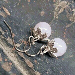 Artsy Leaf Capped Rose Quartz Gemstone Dangle Silver Platinum Plated Earrings